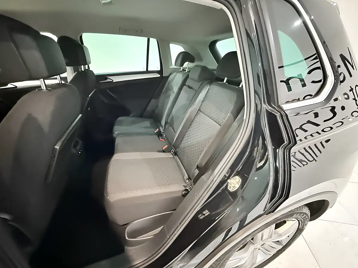 Used 2019 Volkswagen Tiguan Match Black - Interior and Exterior details 12