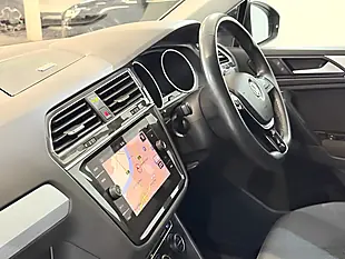 Used 2019 Volkswagen Tiguan Match Black - Interior and Exterior details 15