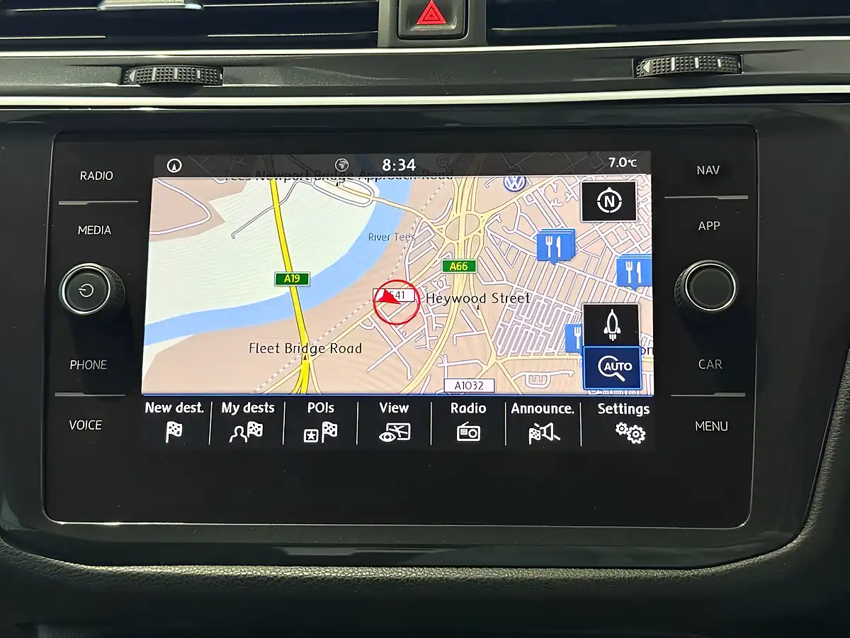 Used 2019 Volkswagen Tiguan Match Black - Interior and Exterior details 18
