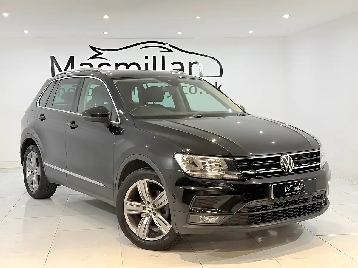 Used 2019 Volkswagen Tiguan Match Black - Interior and Exterior details 2
