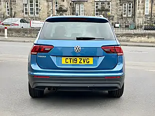 Used 2019 Volkswagen Tiguan Match Blue - Interior and Exterior details 15
