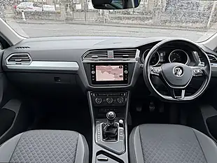 Used 2019 Volkswagen Tiguan Match Blue - Interior and Exterior details 20