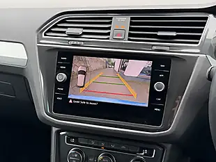 Used 2019 Volkswagen Tiguan Match Blue - Interior and Exterior details 8