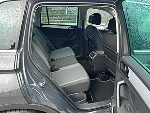 Used 2019 Volkswagen Tiguan Match Grey - Interior and Exterior details 18