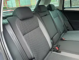 Used 2019 Volkswagen Tiguan Match Grey - Interior and Exterior details 19