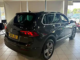 Used 2019 Volkswagen Tiguan Match Grey - Interior and Exterior details 10