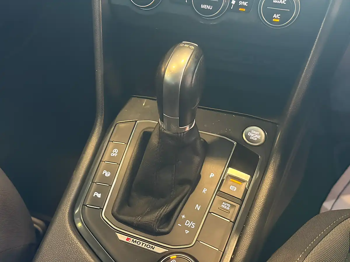 Used 2019 Volkswagen Tiguan Match Grey - Interior and Exterior details 15