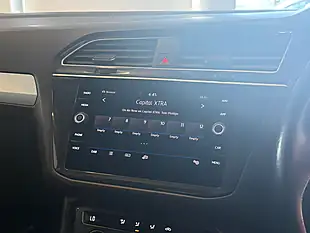 Used 2019 Volkswagen Tiguan Match Grey - Interior and Exterior details 16