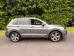 Used 2019 Volkswagen Tiguan Match Grey - Interior and Exterior details 7