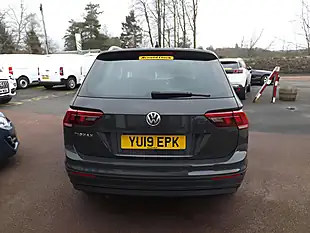 Used 2019 Volkswagen Tiguan Match Grey - Interior and Exterior details 5