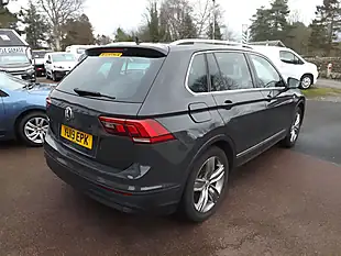 Used 2019 Volkswagen Tiguan Match Grey - Interior and Exterior details 6