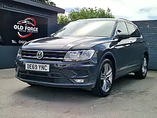 Used 2019 Volkswagen Tiguan Match Grey - Interior and Exterior details 11