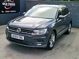 Used 2019 Volkswagen Tiguan Match Grey - Interior and Exterior details 5