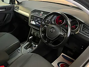 Used 2019 Volkswagen Tiguan Match Grey - Interior and Exterior details 5