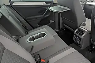 Used 2019 Volkswagen Tiguan Match Indium Grey - Interior and Exterior details 17