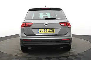 Used 2019 Volkswagen Tiguan Match Indium Grey - Interior and Exterior details 4