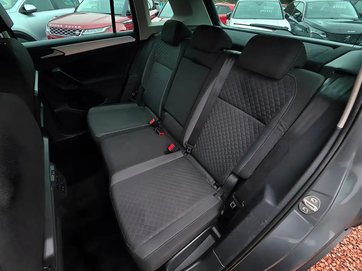 Used 2019 Volkswagen Tiguan Match Indium Grey Metallic - Interior and Exterior details 12