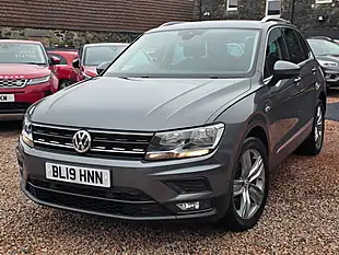 Used 2019 Volkswagen Tiguan Match Indium Grey Metallic - Interior and Exterior details 5