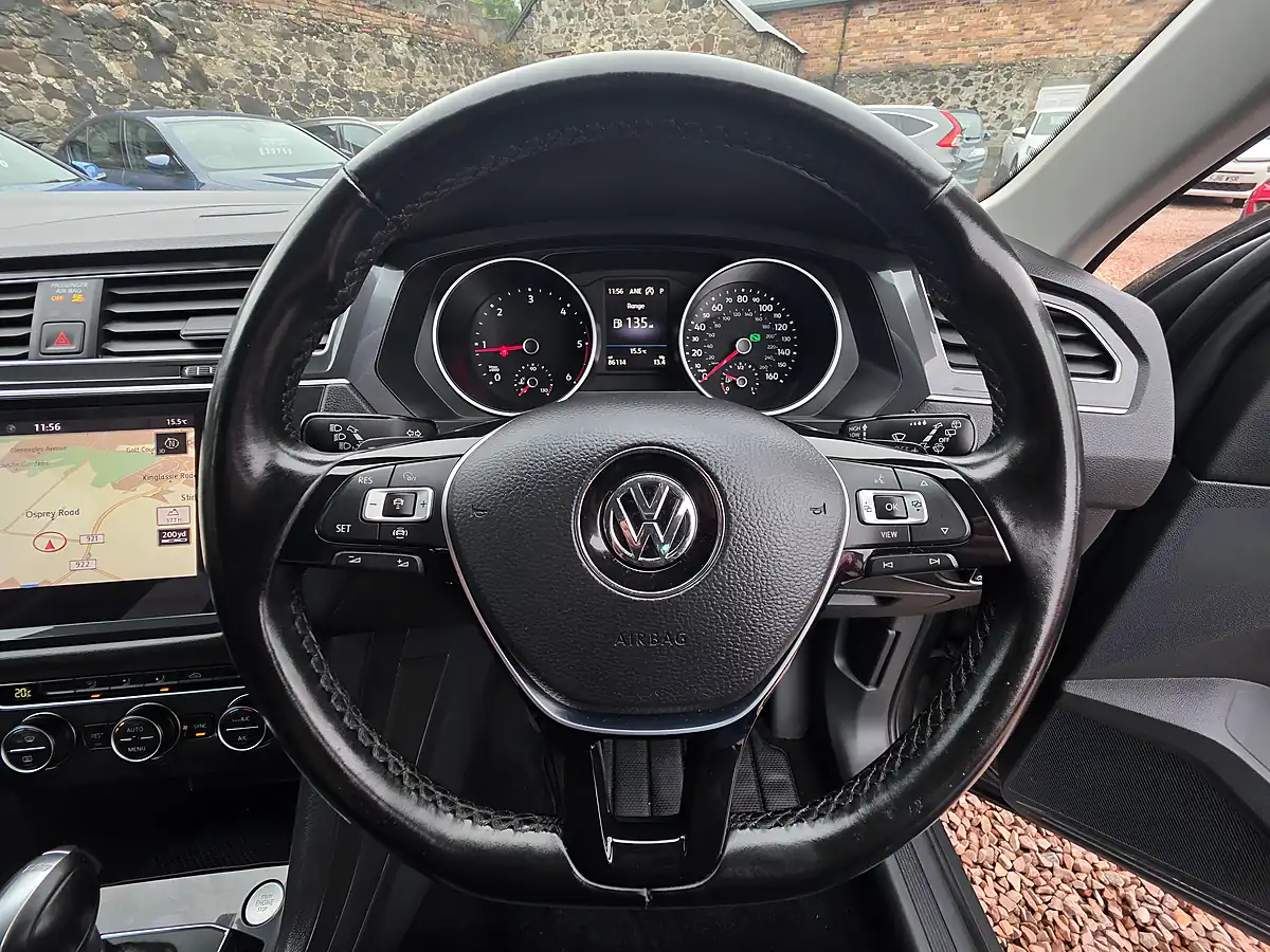 Used 2019 Volkswagen Tiguan Match Indium Grey Metallic - Interior and Exterior details 9