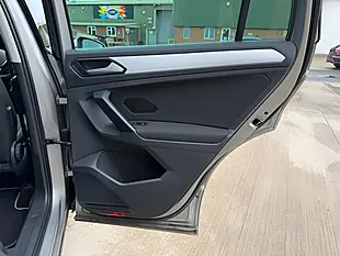 Used 2019 Volkswagen Tiguan Match Silver - Interior and Exterior details 15