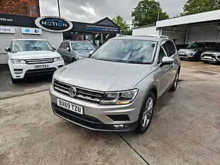 Used 2019 Volkswagen Tiguan Match Silver - Interior and Exterior details 12