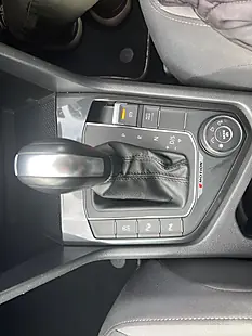 Used 2019 Volkswagen Tiguan Match Urano Grey - Interior and Exterior details 14