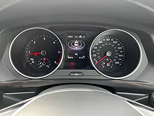 Used 2019 Volkswagen Tiguan Match Urano Grey - Interior and Exterior details 19