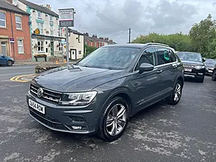 Used 2019 Volkswagen Tiguan Match Urano Grey - Interior and Exterior details 3