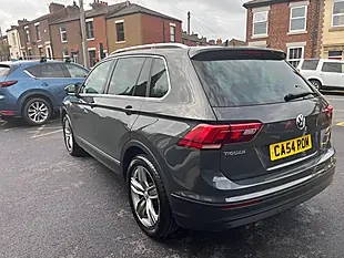 Used 2019 Volkswagen Tiguan Match Urano Grey - Interior and Exterior details 5