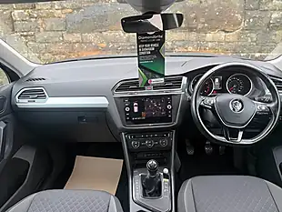 Used 2019 Volkswagen Tiguan Match Urano Grey - Interior and Exterior details 14
