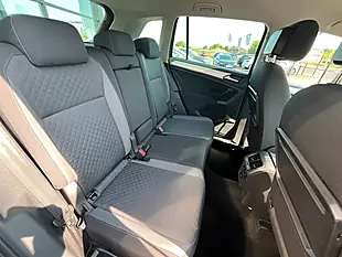 Used 2019 Volkswagen Tiguan Match Urano Grey - Interior and Exterior details 12