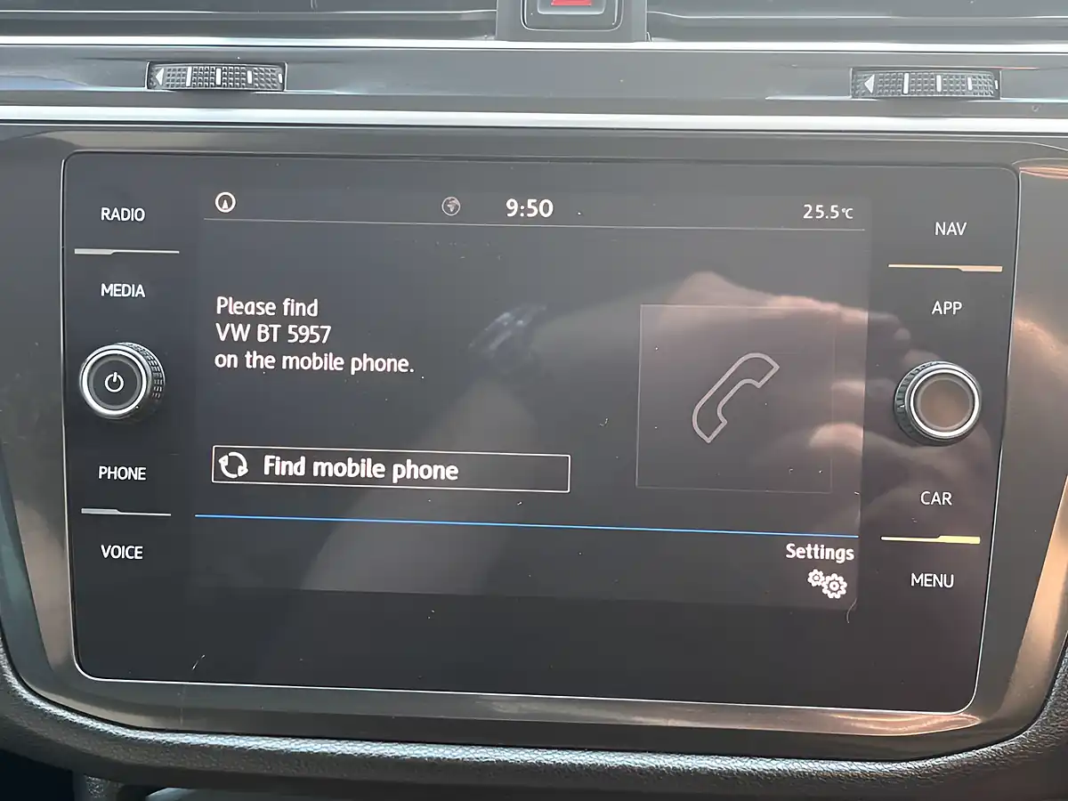 Used 2019 Volkswagen Tiguan Match Urano Grey - Interior and Exterior details 17