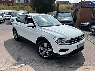Used 2019 Volkswagen Tiguan Match White - Interior and Exterior details 3
