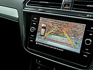 Used 2019 Volkswagen Tiguan Match White - Interior and Exterior details 13