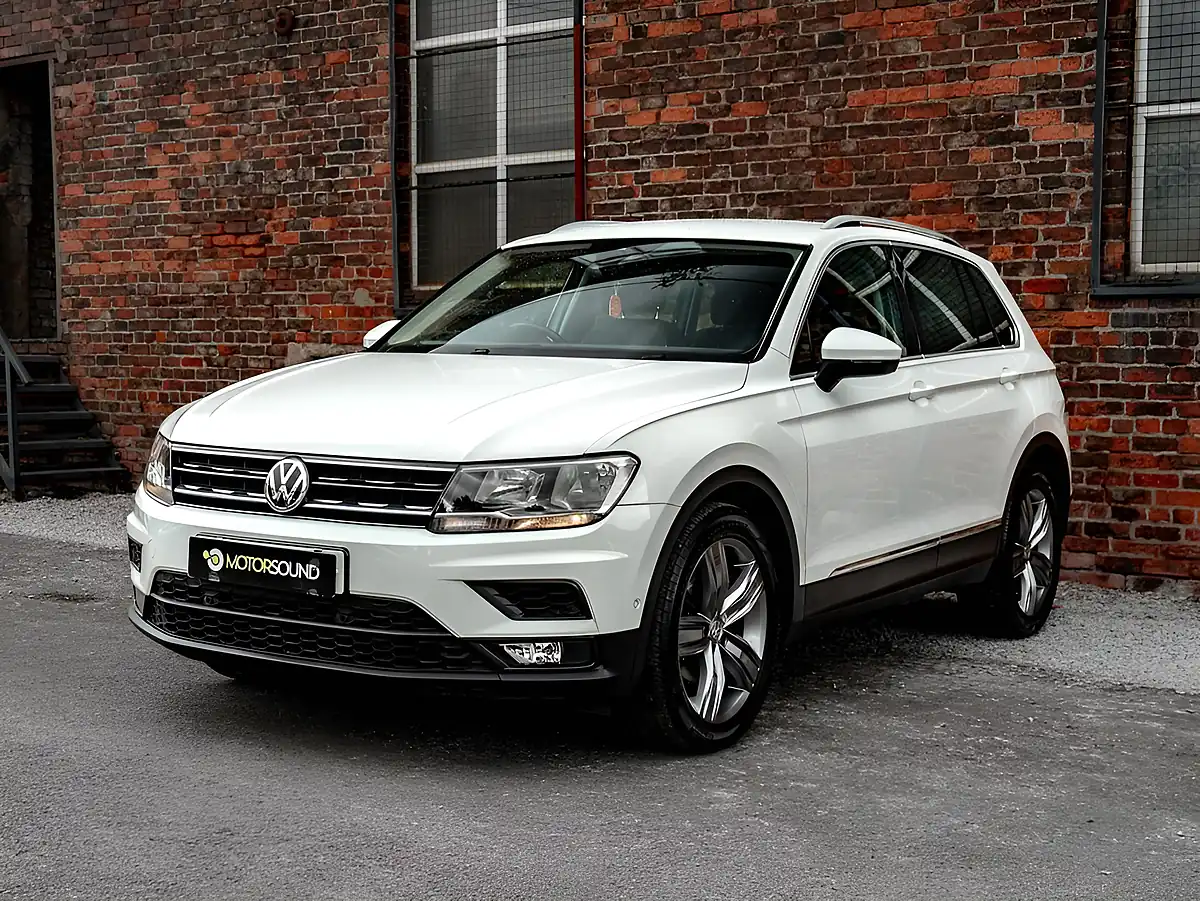 Used 2019 Volkswagen Tiguan Match White - Interior and Exterior details 3
