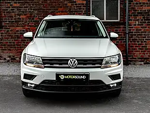 Used 2019 Volkswagen Tiguan Match White - Interior and Exterior details 7