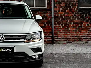 Used 2019 Volkswagen Tiguan Match White - Interior and Exterior details 9