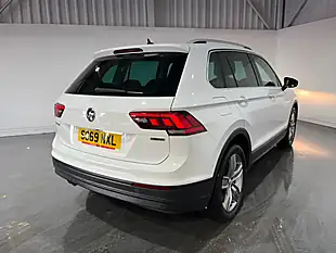 Used 2019 Volkswagen Tiguan Match White - Interior and Exterior details 14