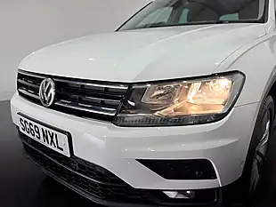 Used 2019 Volkswagen Tiguan Match White - Interior and Exterior details 4