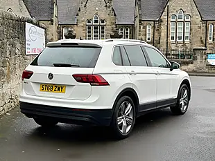 Used 2019 Volkswagen Tiguan Match White - Interior and Exterior details 10