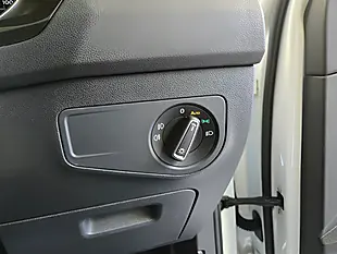 Used 2019 Volkswagen Tiguan Match White - Interior and Exterior details 10