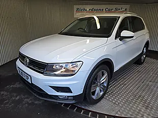 Used 2019 Volkswagen Tiguan Match White - Interior and Exterior details 8