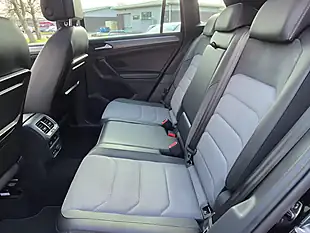 Used 2019 Volkswagen Tiguan R-Line Black - Interior and Exterior details 10