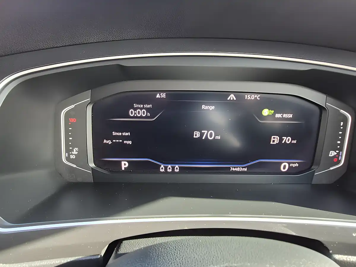 Used 2019 Volkswagen Tiguan R-Line Black - Interior and Exterior details 16