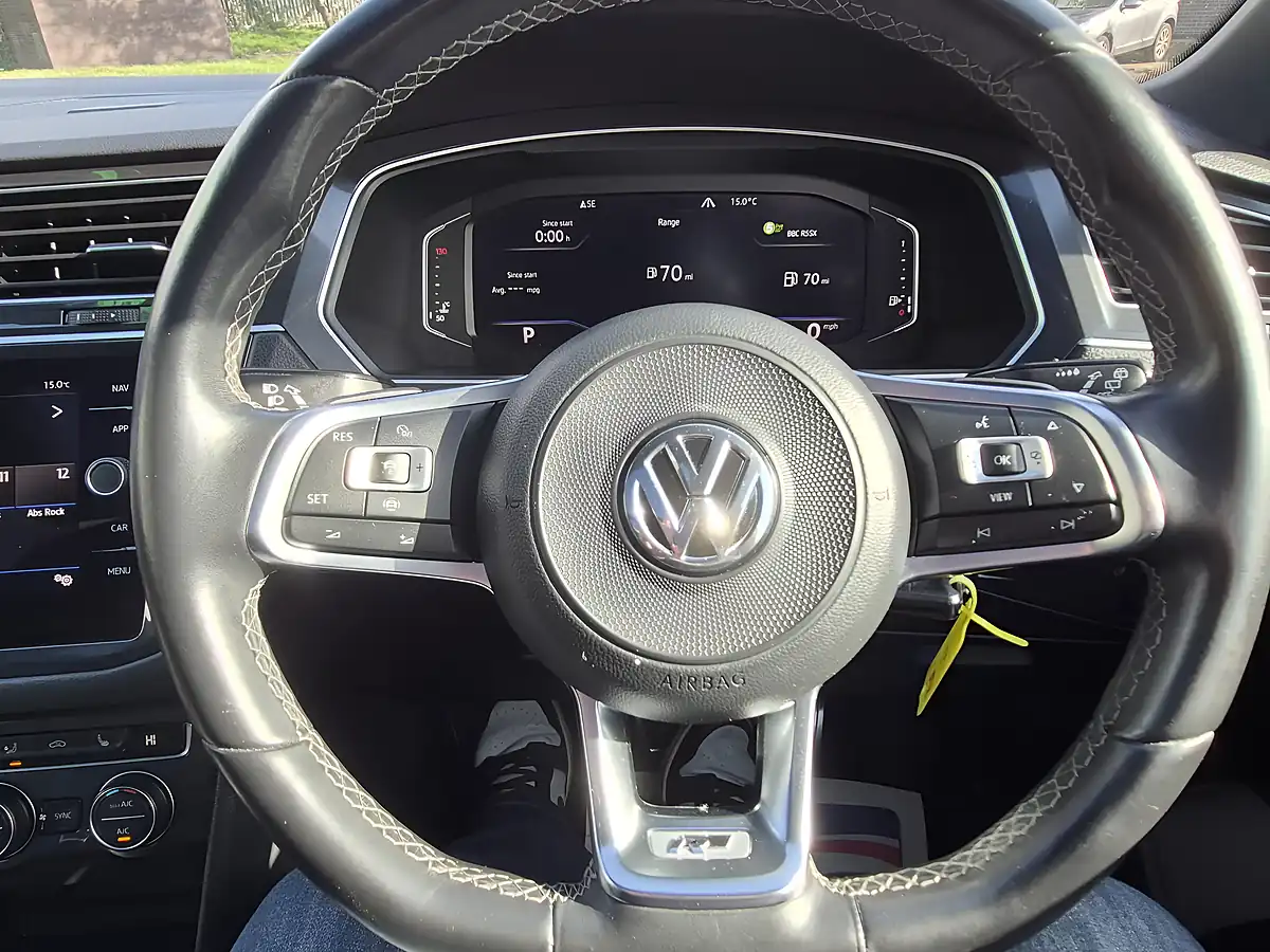 Used 2019 Volkswagen Tiguan R-Line Black - Interior and Exterior details 18