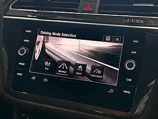 Used 2019 Volkswagen Tiguan R-Line Black - Interior and Exterior details 15