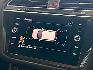 Used 2019 Volkswagen Tiguan R-Line Black - Interior and Exterior details 16
