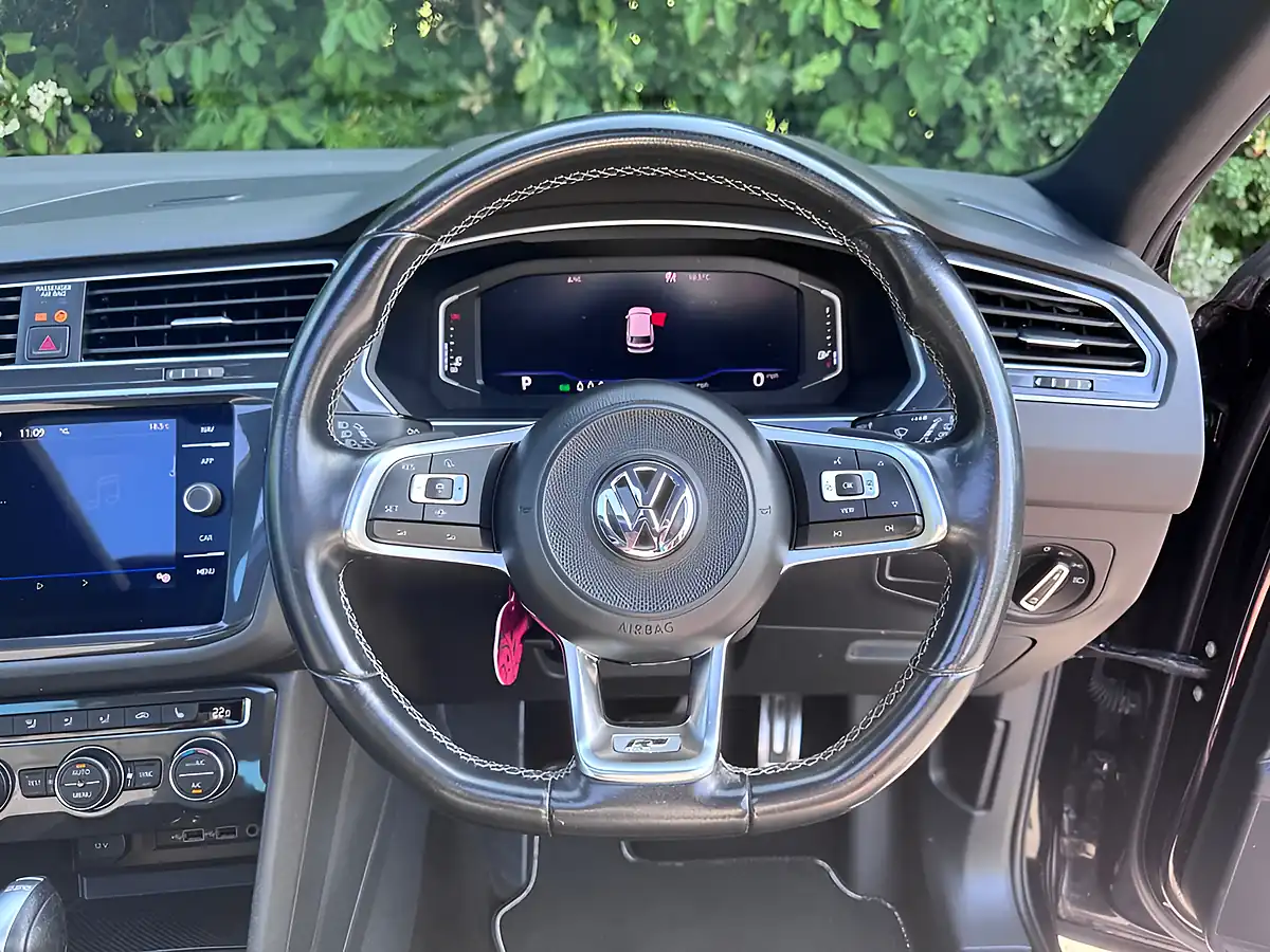 Used 2019 Volkswagen Tiguan R-Line Black - Interior and Exterior details 14