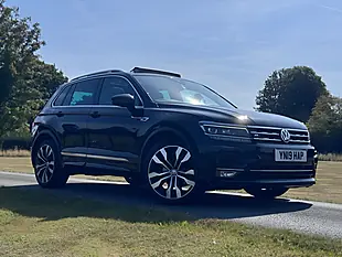 Used 2019 Volkswagen Tiguan R-Line Black - Interior and Exterior details 2