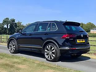 Used 2019 Volkswagen Tiguan R-Line Black - Interior and Exterior details 5